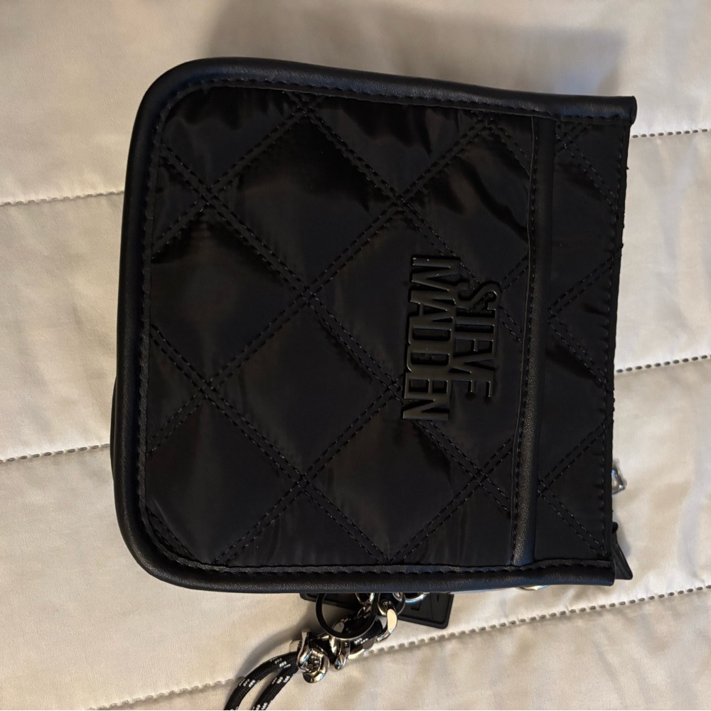 Steve Madden Black Quilted Crossbody Bag